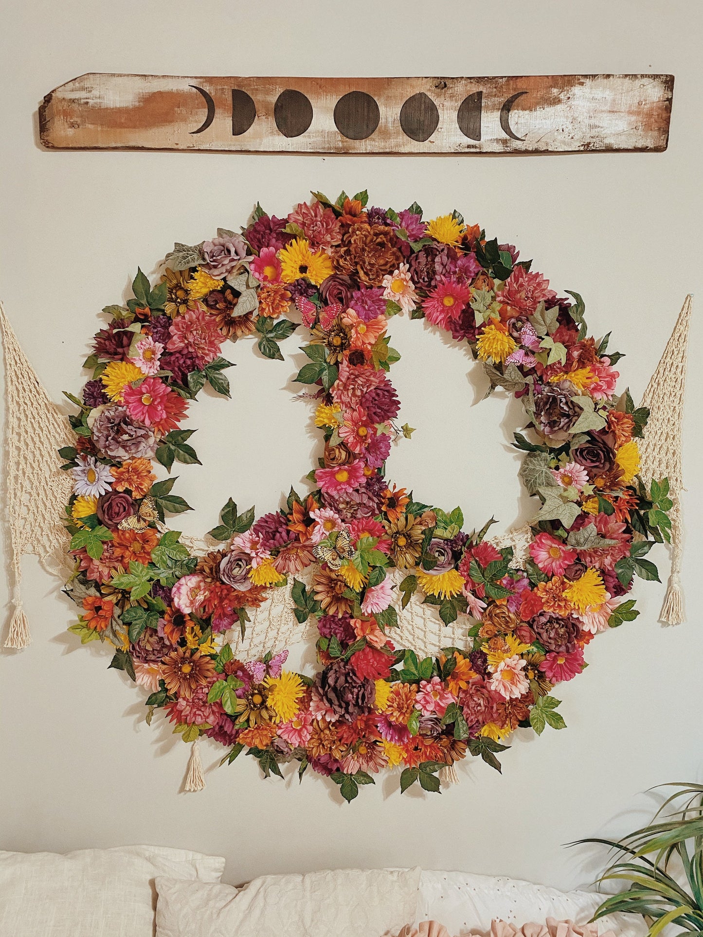 Peace Out Floral Wall Hanging